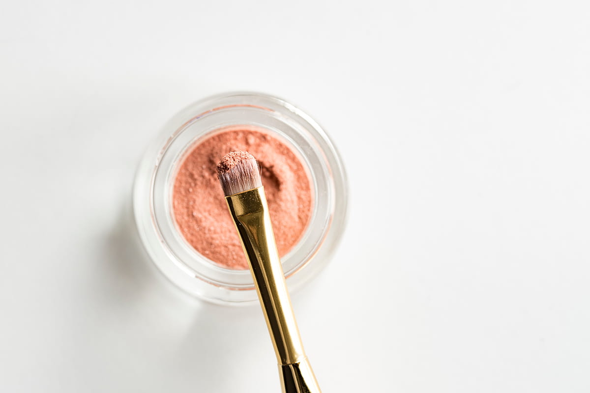 15-beauty-hacks-that-will-change-your-life1200x800.jpg