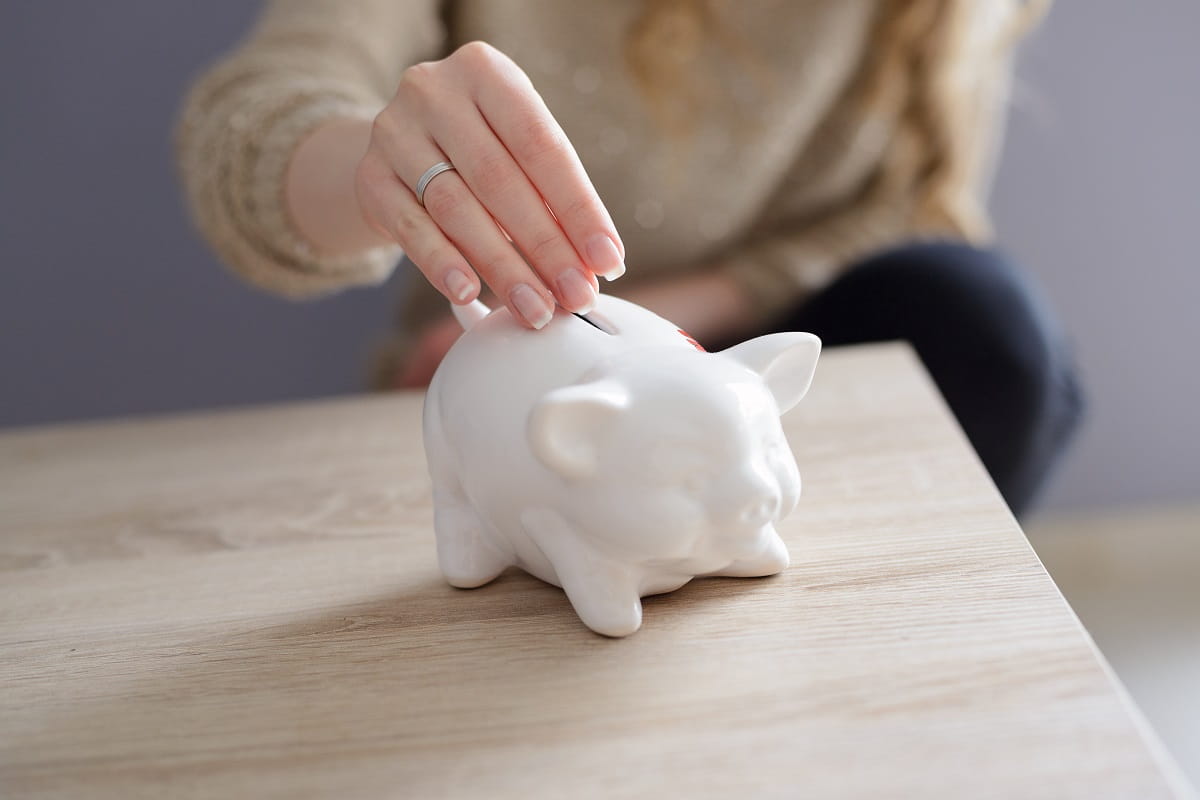 5-tips-for-finishing-your-degree-debt-free1200x800.jpg