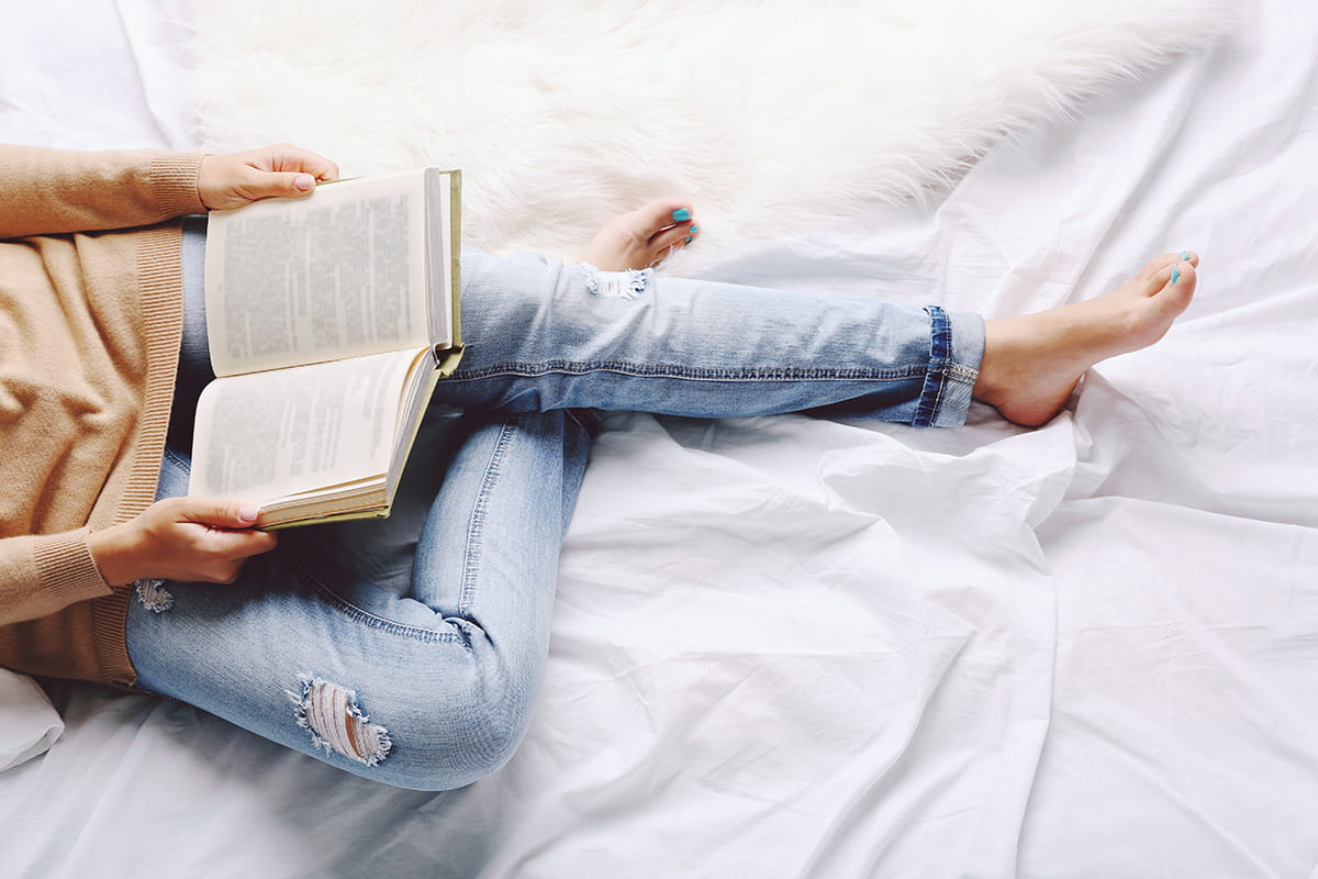 7-books-you-need-to-add-to-your-fall-reading-list-1200x800.jpg