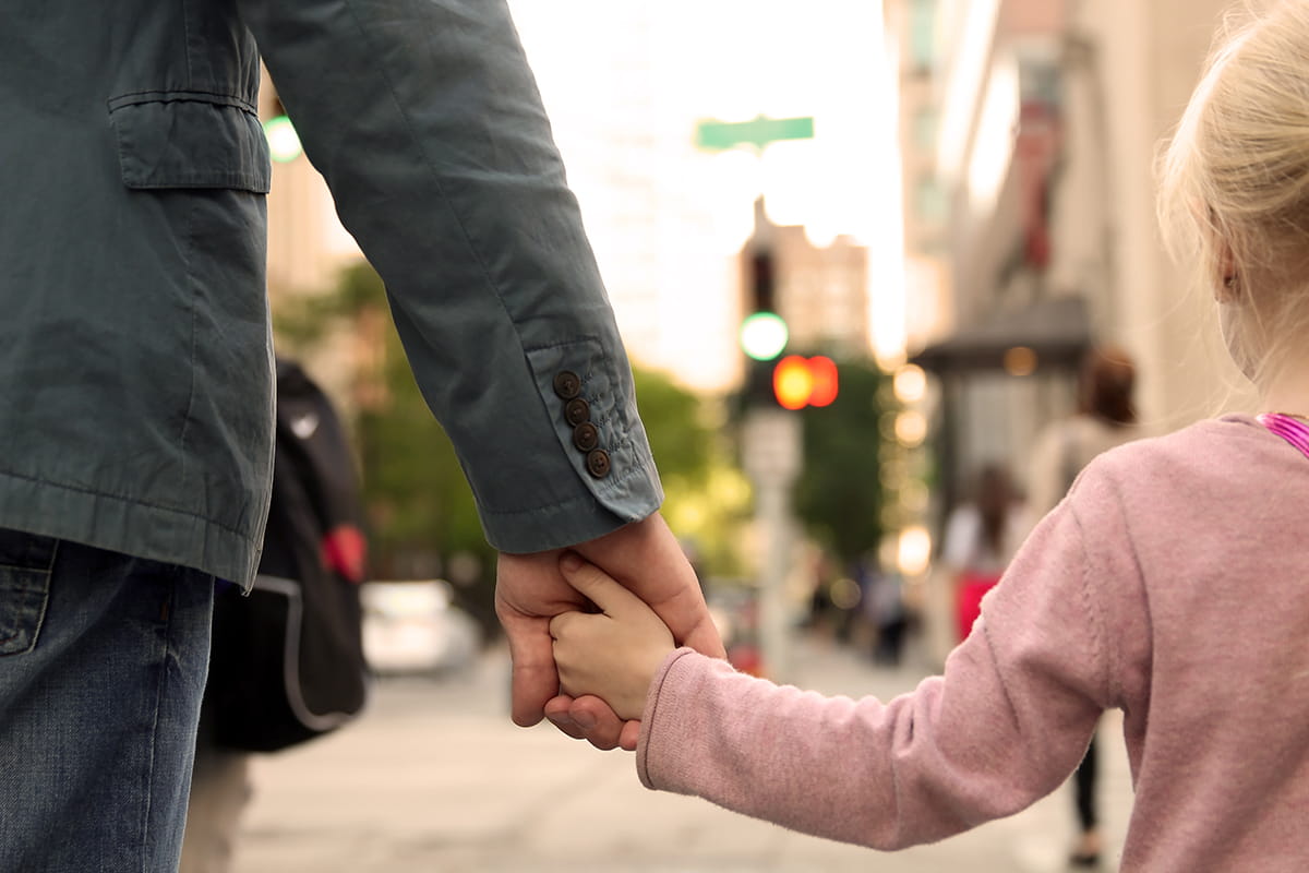 7-texts-you-only-send-to-your-dad1200x800.jpg