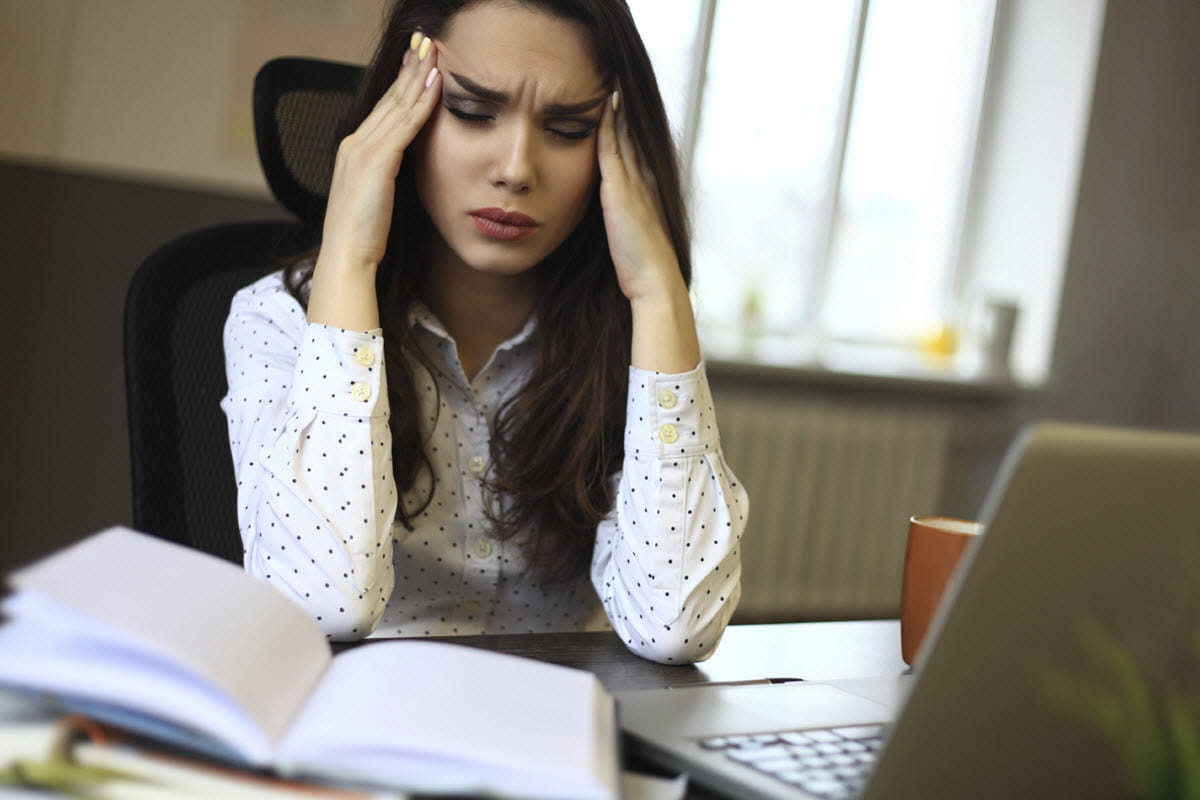 dealing-with-criticism-at-work-1200x800.jpg