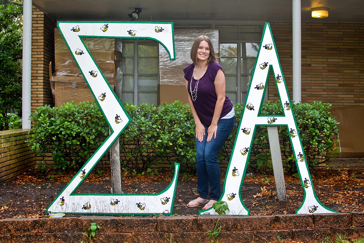 i-rushed-a-sorority-as-a-sophomore-and-this-is-what-happened-1200x800.jpg