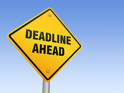 Street sign with Deadline Ahead written on it to bring attention to the upcoming FAFSA Deadline