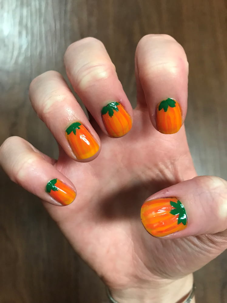 Halloween sales nail colours