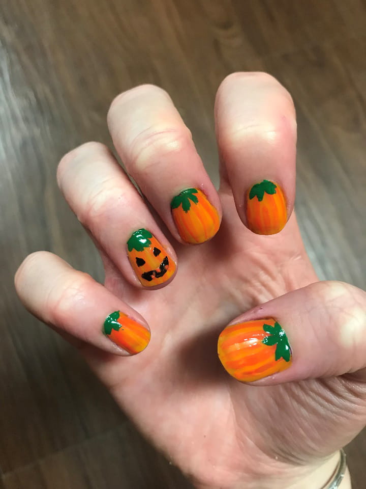6 Halloween Nail Art Ideas That Will Go With Any Costume