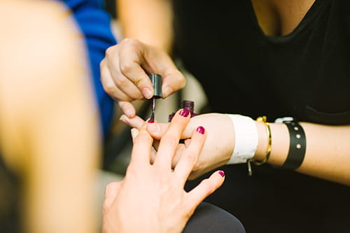 6 nail art ideas to show off your school spirit 