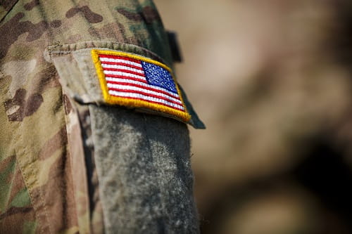 heres why every student should consider joining the military after college 