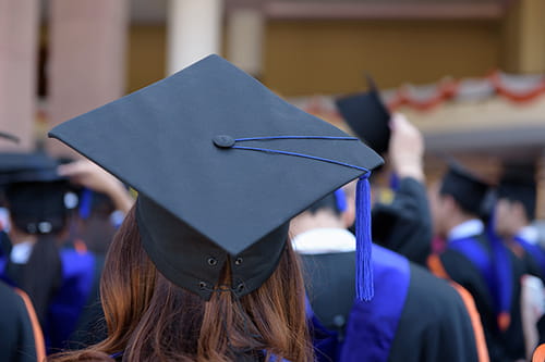 what to know about graduating in the fall 