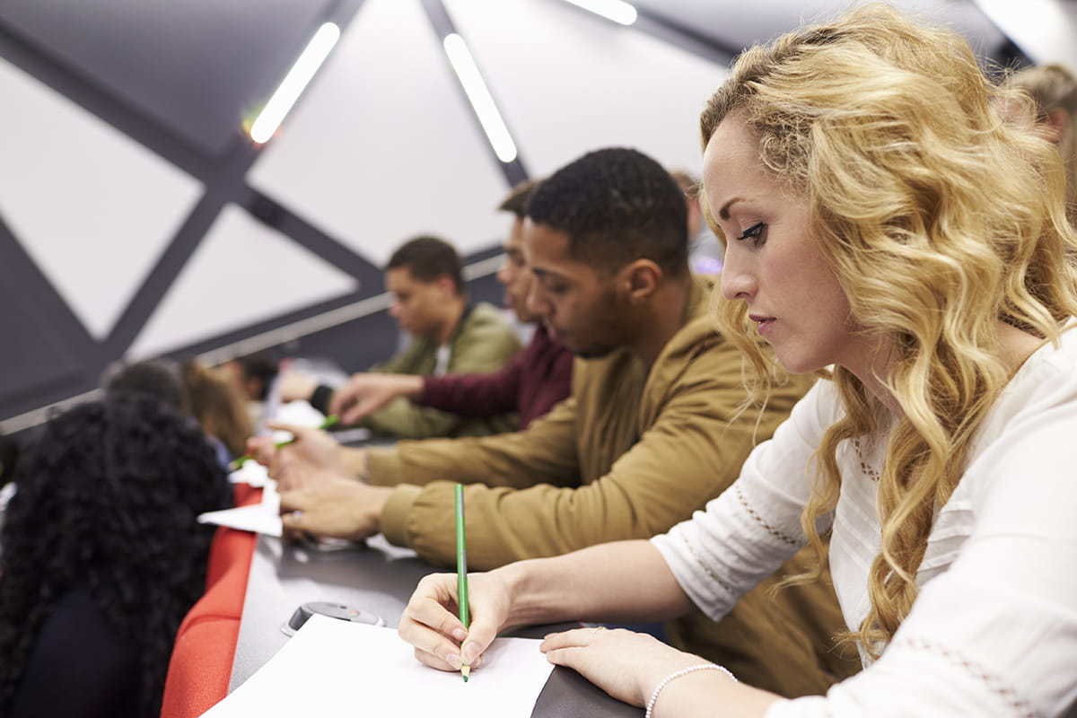 5 Signs You Should Apply Early Decision To A College 5-signs-you-should-apply-early-decision-to-a-college