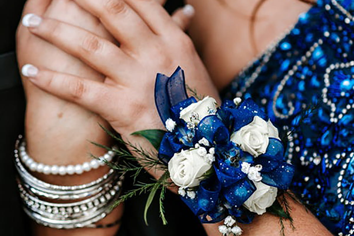 Why You Should Go to Prom